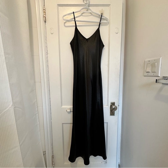 NWOT Black midi slip dress - Picture 4 of 4
